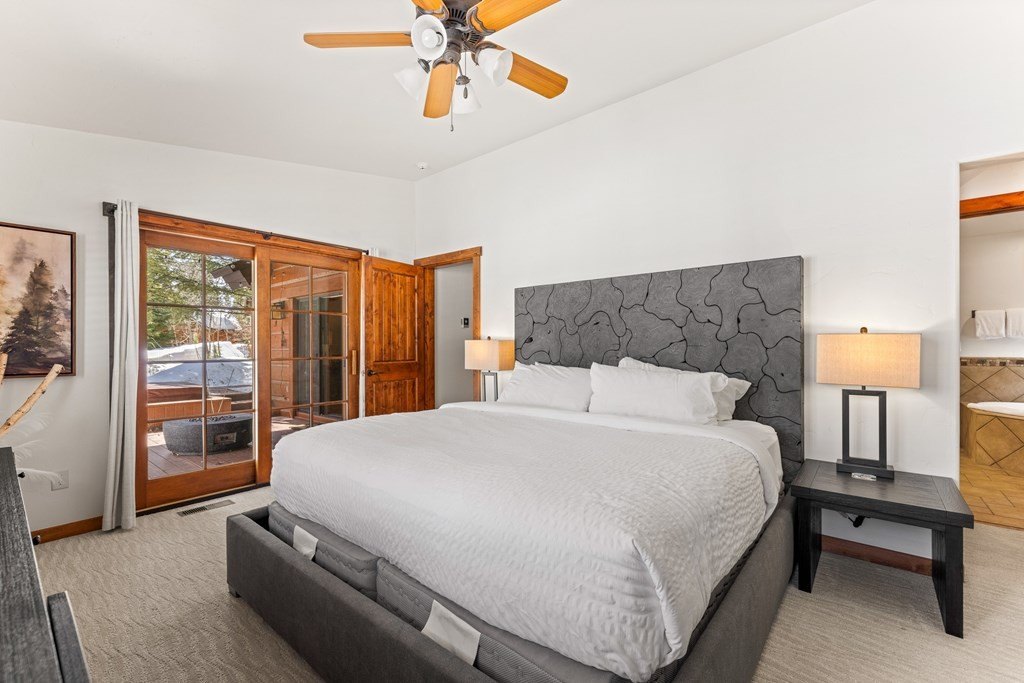 Donnelly, Idaho, 83615, United States, 2 Bedrooms Bedrooms, ,3.5 BathroomsBathrooms,Residential,Forsale,1994984