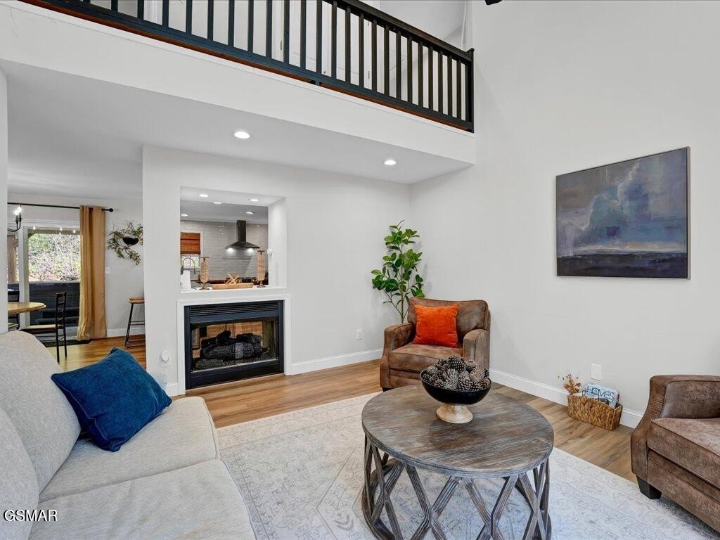 Gatlinburg, Tennessee, 37738, United States, 3 Bedrooms Bedrooms, ,2.5 BathroomsBathrooms,Residential,Forsale,1893703