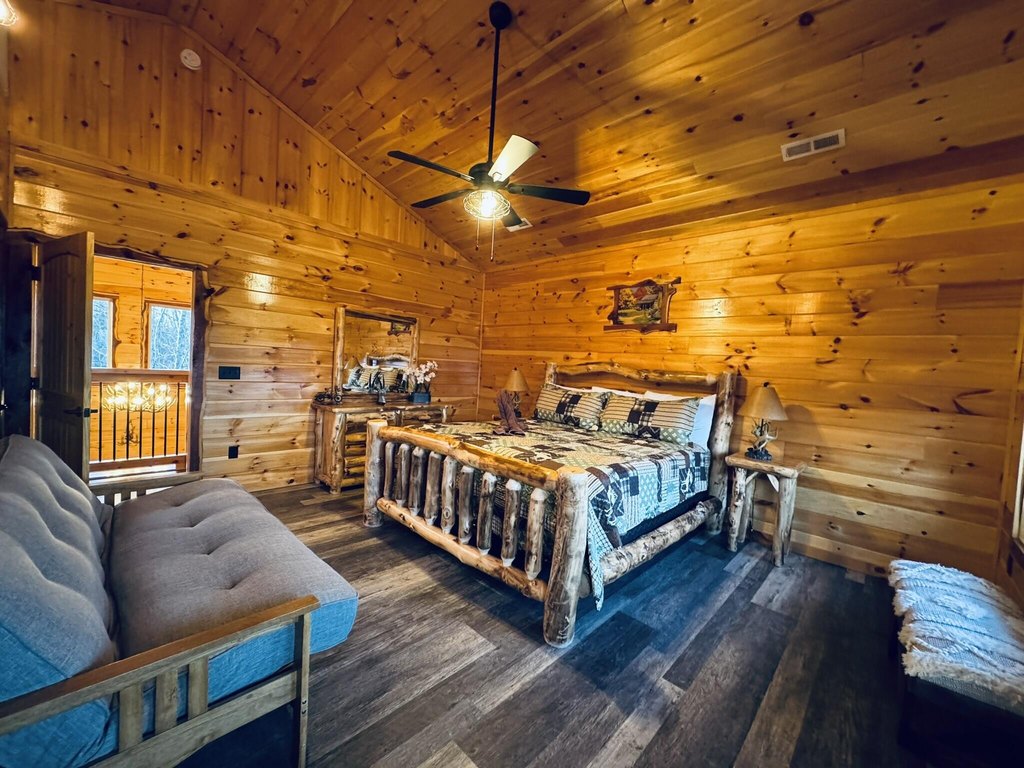 Sevierville, Tennessee, 37876, United States, 3 Bedrooms Bedrooms, ,3.5 BathroomsBathrooms,Residential,Forsale,1942465