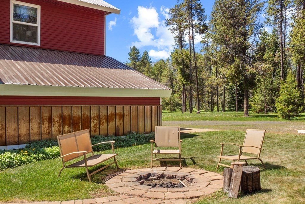 Donnelly, Idaho, 83615, United States, 3 Bedrooms Bedrooms, ,2.5 BathroomsBathrooms,Residential,Forsale,1946189