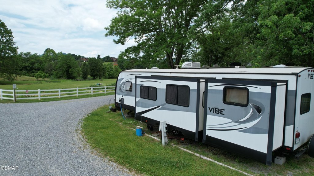 Sevierville, Tennessee, 37862, United States, ,Commercial,Forsale,1910217