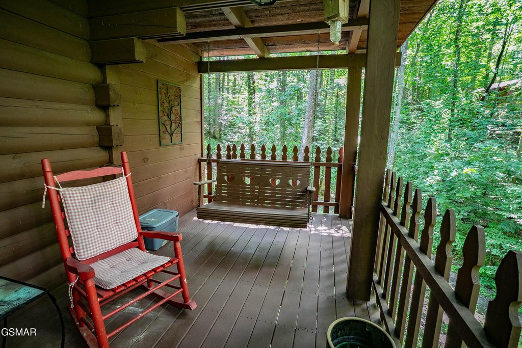 Sevierville, Tennessee, 37862, United States, 1 Bedroom Bedrooms, ,2 BathroomsBathrooms,Residential,Forsale,1942424