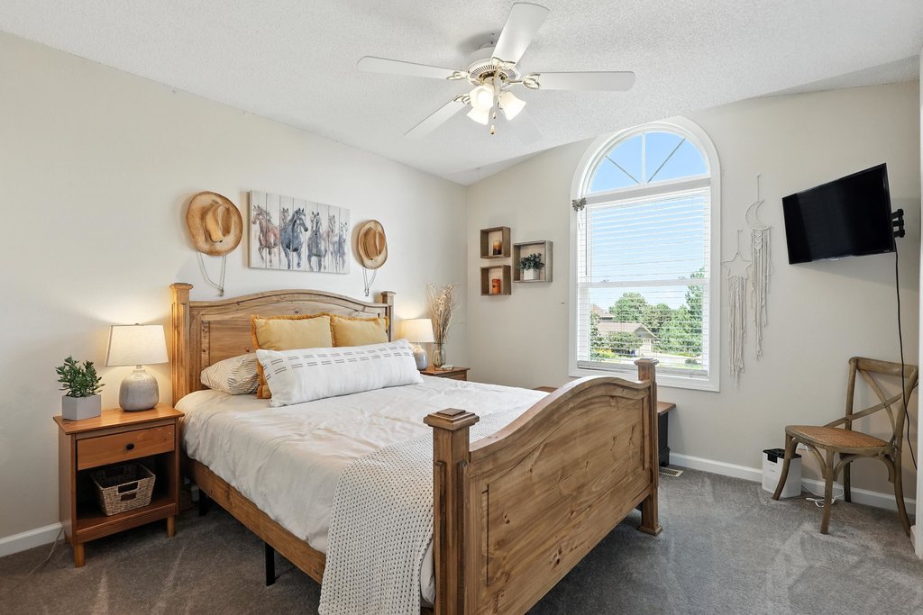 Rapid City, South Dakota, 57702, United States, 4 Bedrooms Bedrooms, ,3 BathroomsBathrooms,Residential,Forsale,1990693