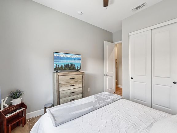 Santa Rosa, California, 95403, United States, 3 Bedrooms Bedrooms, ,3 BathroomsBathrooms,Residential,Forsale,1934066