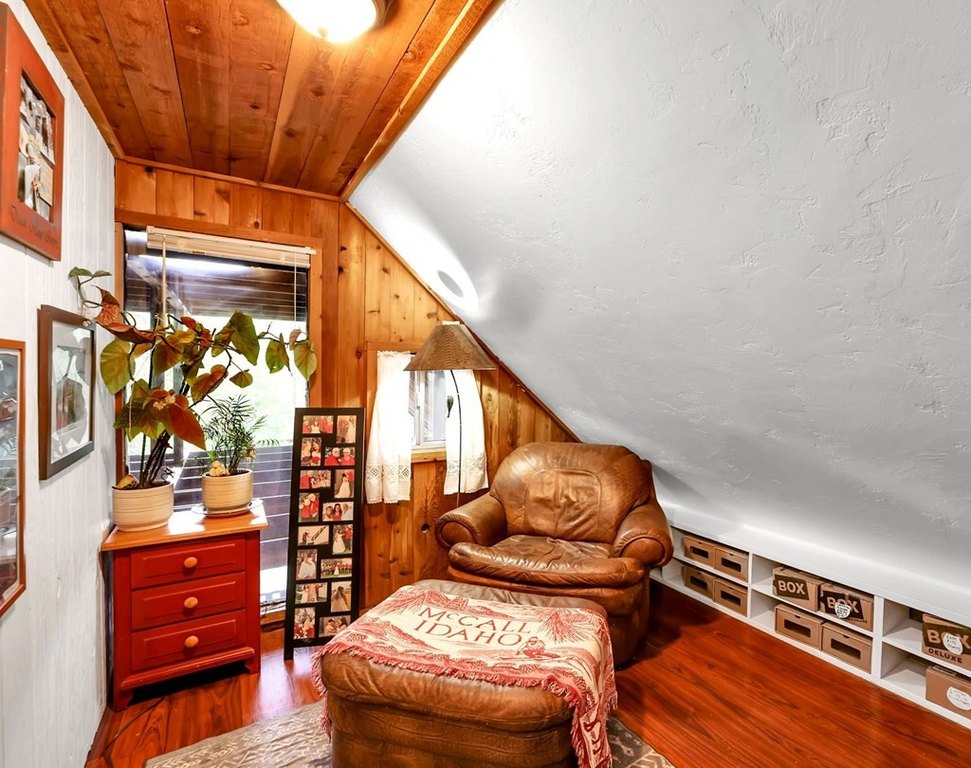 McCall, Idaho, 83638, United States, 5 Bedrooms Bedrooms, ,3 BathroomsBathrooms,Residential,Forsale,1889387