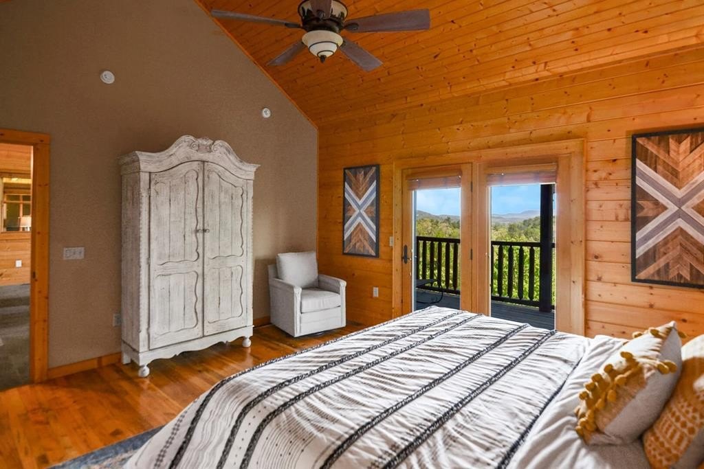 Sevierville, Tennessee, 37862, United States, 3 Bedrooms Bedrooms, ,6.5 BathroomsBathrooms,Residential,Forsale,1942434