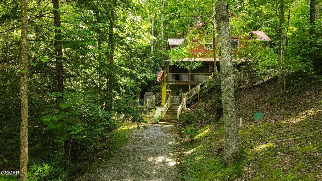 Sevierville, Tennessee, 37862, United States, 2 Bedrooms Bedrooms, ,2 BathroomsBathrooms,Residential,Forsale,1999460