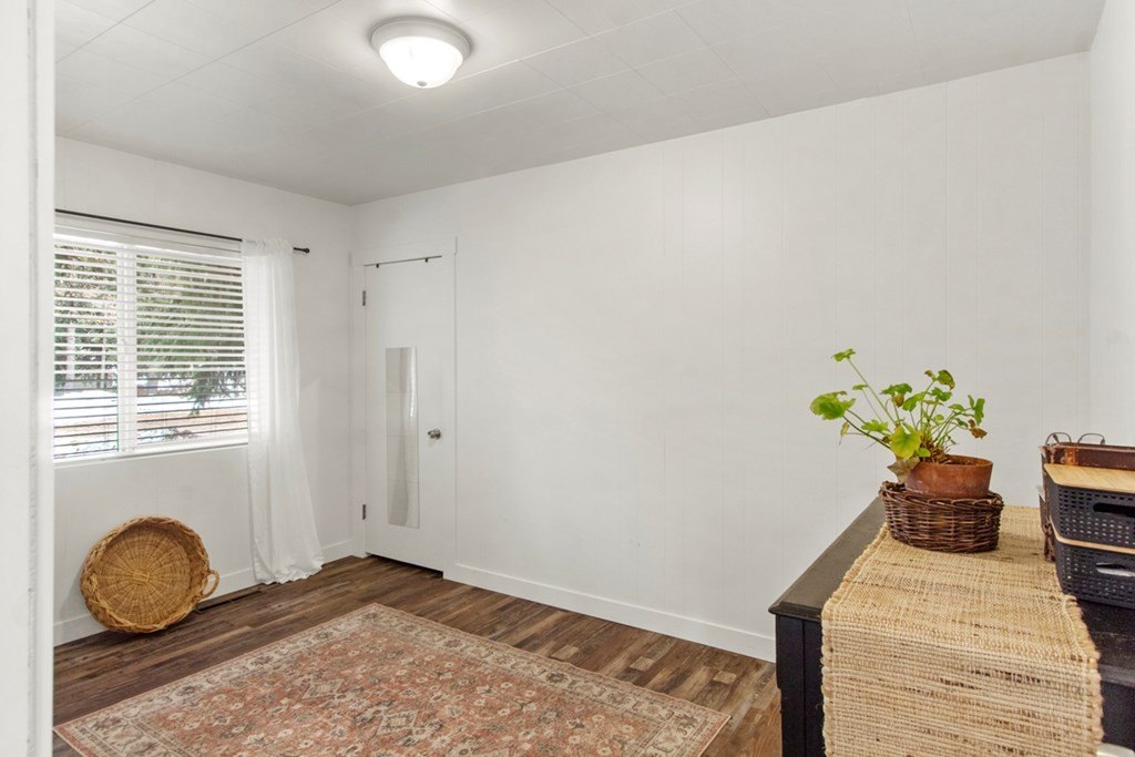 Cascade, Idaho, 83611, United States, 3 Bedrooms Bedrooms, ,2 BathroomsBathrooms,Residential,Forsale,1889400