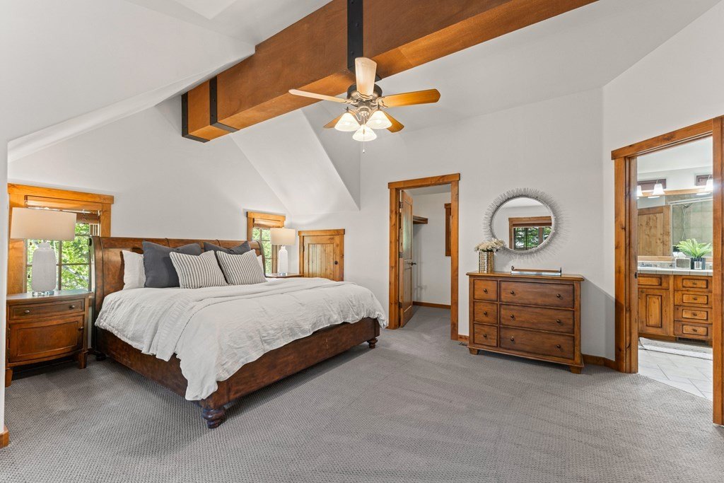 Donnelly, Idaho, 83615, United States, 3 Bedrooms Bedrooms, ,3 BathroomsBathrooms,Residential,Forsale,1889373