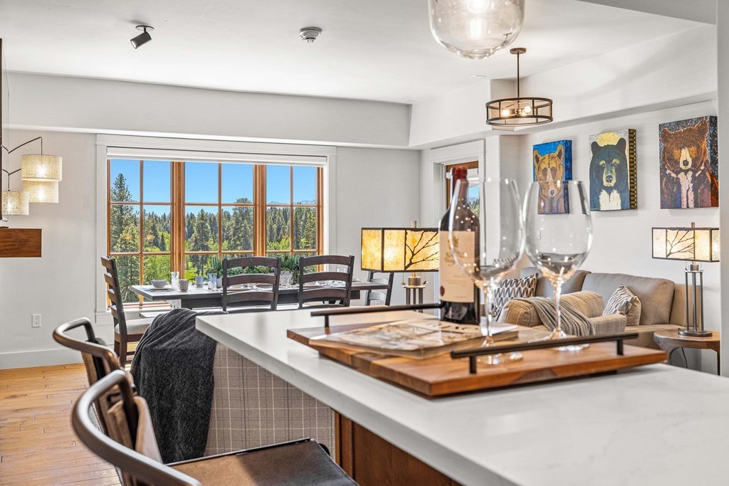 Donnelly, Idaho, 83615, United States, 2 Bedrooms Bedrooms, ,Residential,Forsale,1889380