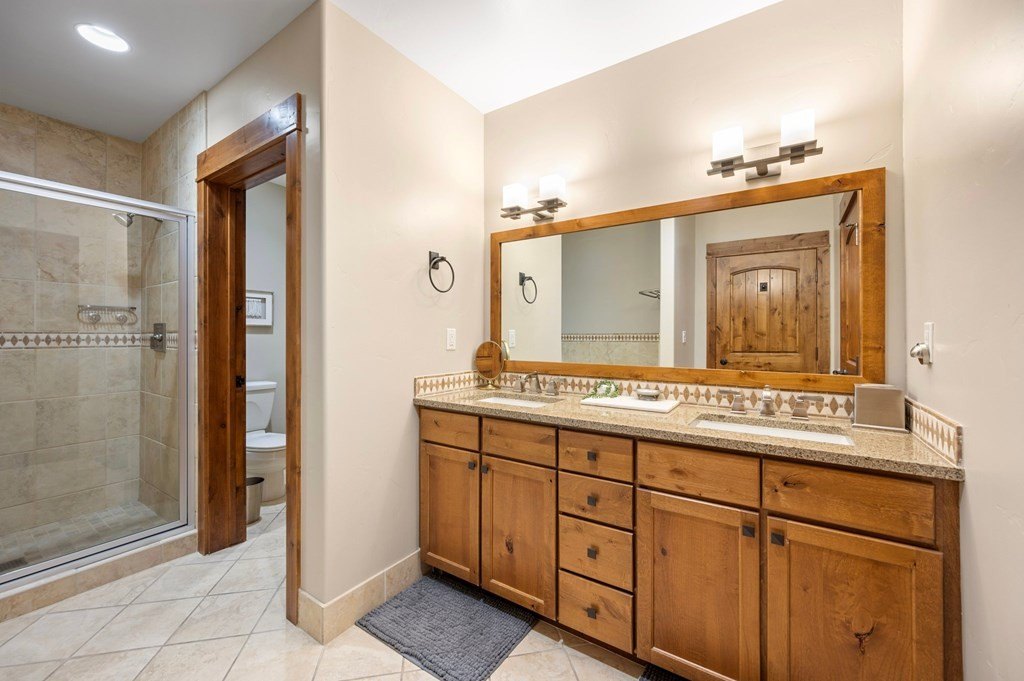 Donnelly, Idaho, 83615, United States, 2 Bedrooms Bedrooms, ,2 BathroomsBathrooms,Residential,Forsale,1946198