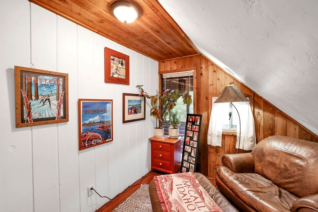 McCall, Idaho, 83638, United States, 5 Bedrooms Bedrooms, ,3 BathroomsBathrooms,Residential,Forsale,1889387