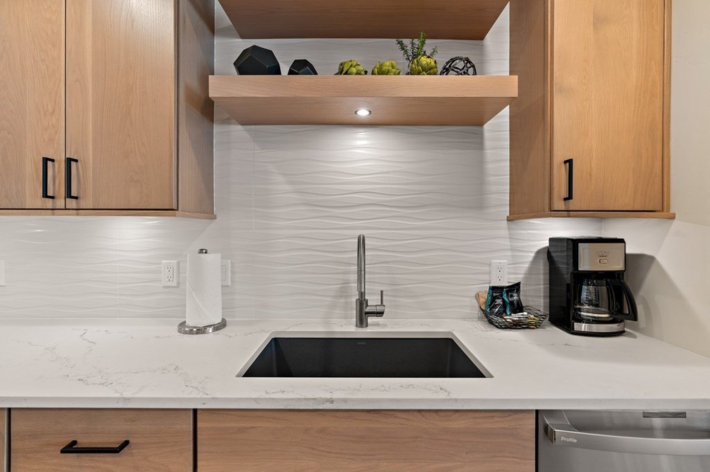 Donnelly, Idaho, 83615, United States, 1 Bedroom Bedrooms, ,1.5 BathroomsBathrooms,Residential,Forsale,1946199