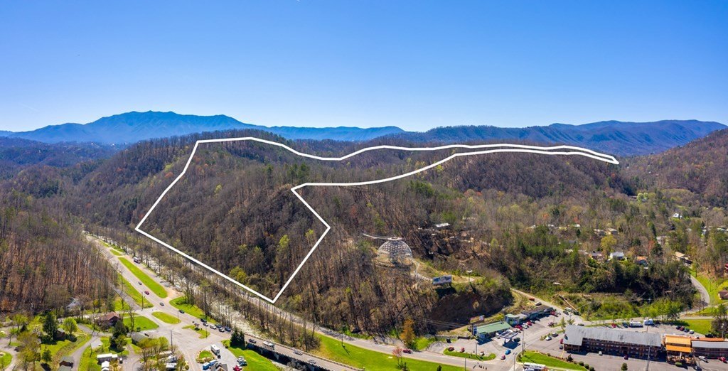 Pigeon Forge, Tennessee, 37863, United States, ,Commercial,Forsale,1893778