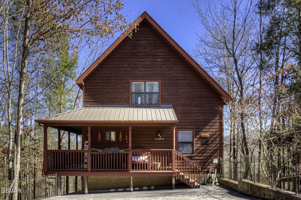 Pigeon Forge, Tennessee, 37863, United States, 2 Bedrooms Bedrooms, ,2 BathroomsBathrooms,Residential,Forsale,1942451