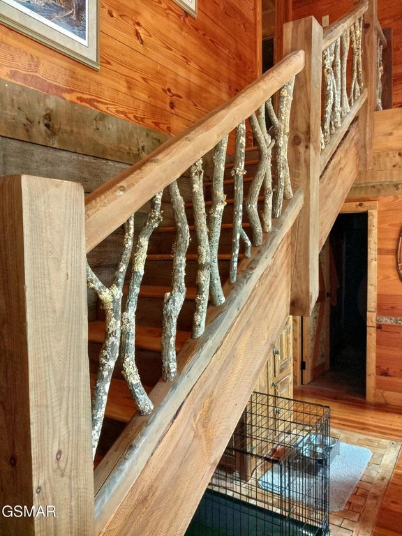 Sevierville, Tennessee, 37862, United States, 3 Bedrooms Bedrooms, ,3 BathroomsBathrooms,Residential,Forsale,1893748