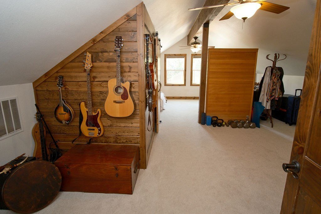 McCall, Idaho, 83638, United States, 4 Bedrooms Bedrooms, ,2 BathroomsBathrooms,Residential,Forsale,1946177