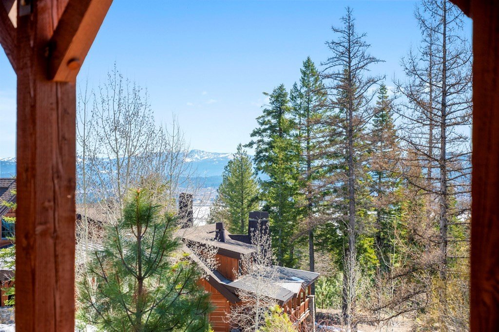 Donnelly, Idaho, 83615, United States, 4 Bedrooms Bedrooms, ,4 BathroomsBathrooms,Residential,Forsale,1946165