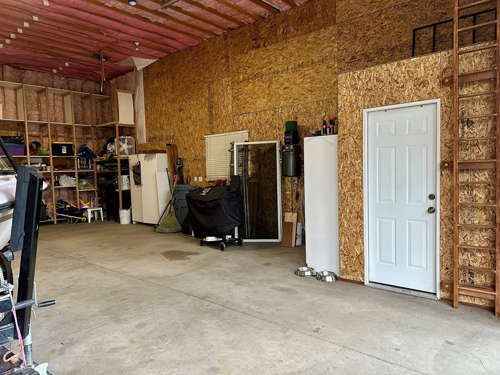 Cascade, Idaho, 83611, United States, 3 Bedrooms Bedrooms, ,1.5 BathroomsBathrooms,Residential,Forsale,1946148