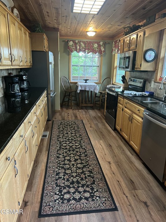 Sevierville, Tennessee, 37862, United States, 1 Bedroom Bedrooms, ,5 BathroomsBathrooms,Residential,Forsale,1910185