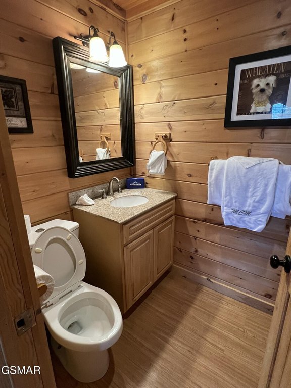 Sevierville, Tennessee, 37862, United States, 1 Bedroom Bedrooms, ,5 BathroomsBathrooms,Residential,Forsale,1910185