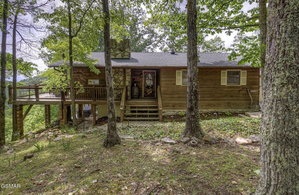 Sevierville, Tennessee, 37876, United States, 2 Bedrooms Bedrooms, ,3 BathroomsBathrooms,Residential,Forsale,1942452