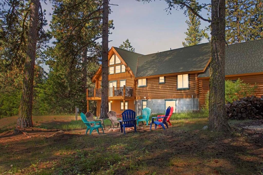 Cascade, Idaho, 83611, United States, 3 Bedrooms Bedrooms, ,2.5 BathroomsBathrooms,Residential,Forsale,1889403