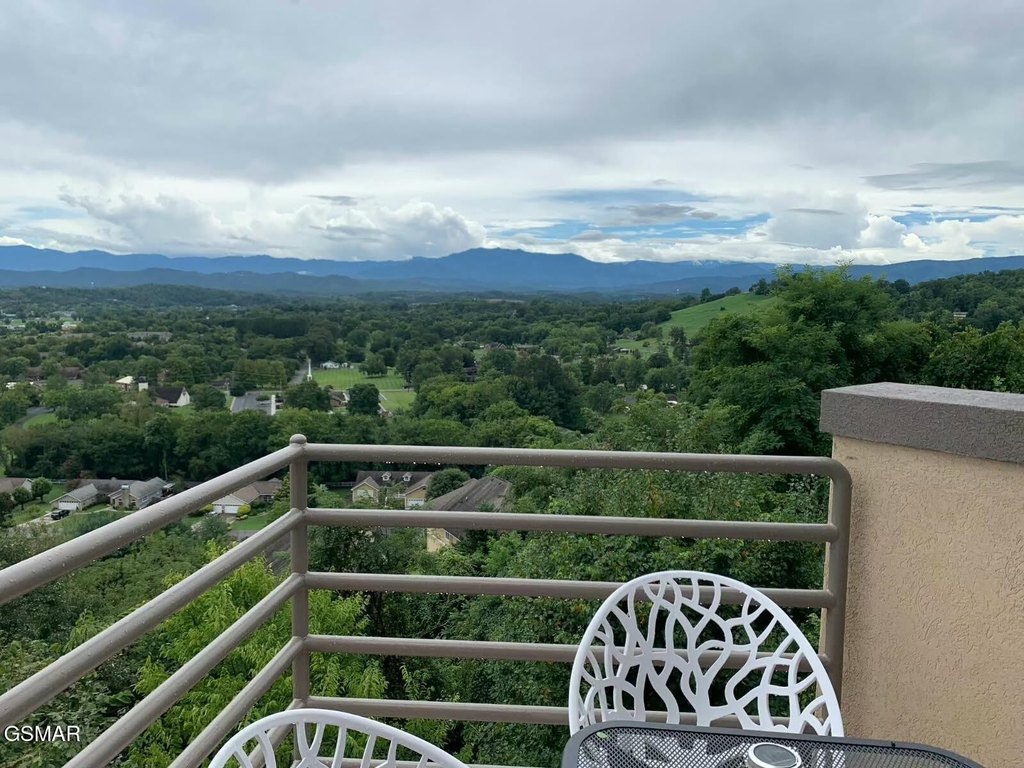 Sevierville, Tennessee, 37862, United States, 4 Bedrooms Bedrooms, ,4 BathroomsBathrooms,Residential,Forsale,1999437