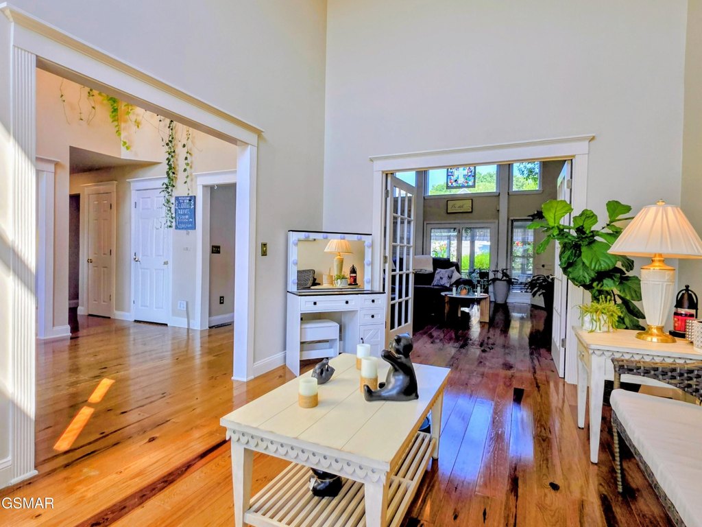 Sevierville, Tennessee, 37862, United States, 4 Bedrooms Bedrooms, ,2.5 BathroomsBathrooms,Residential,Forsale,1942446