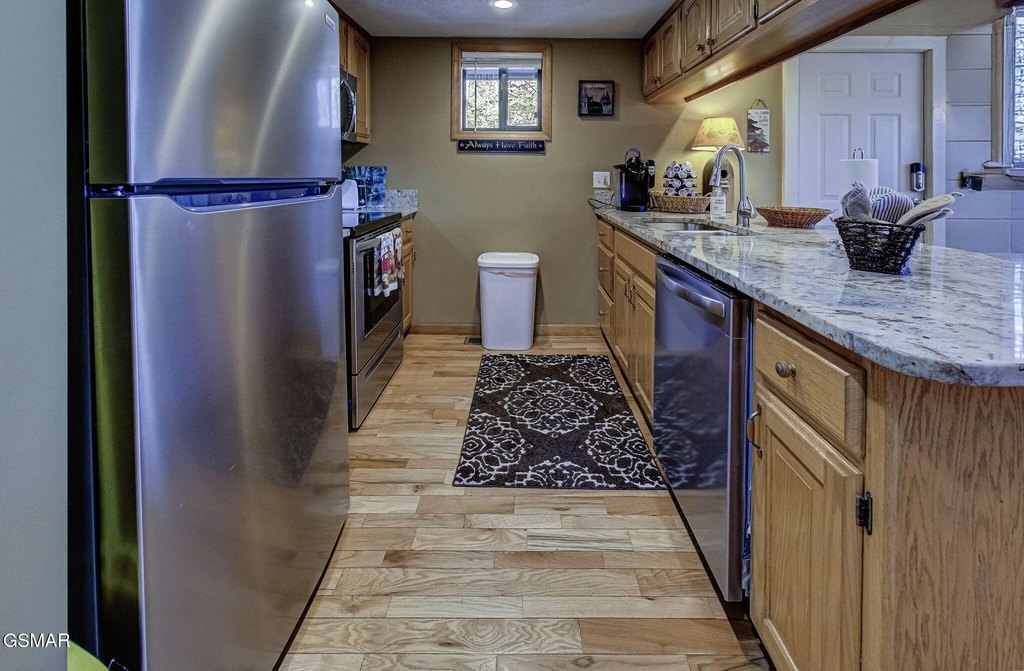 Pigeon Forge, Tennessee, 37863, United States, 2 Bedrooms Bedrooms, ,2 BathroomsBathrooms,Residential,Forsale,1942451