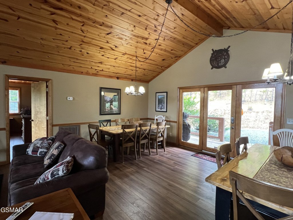 Sevierville, Tennessee, 37862, United States, 1 Bedroom Bedrooms, ,5 BathroomsBathrooms,Residential,Forsale,1910185