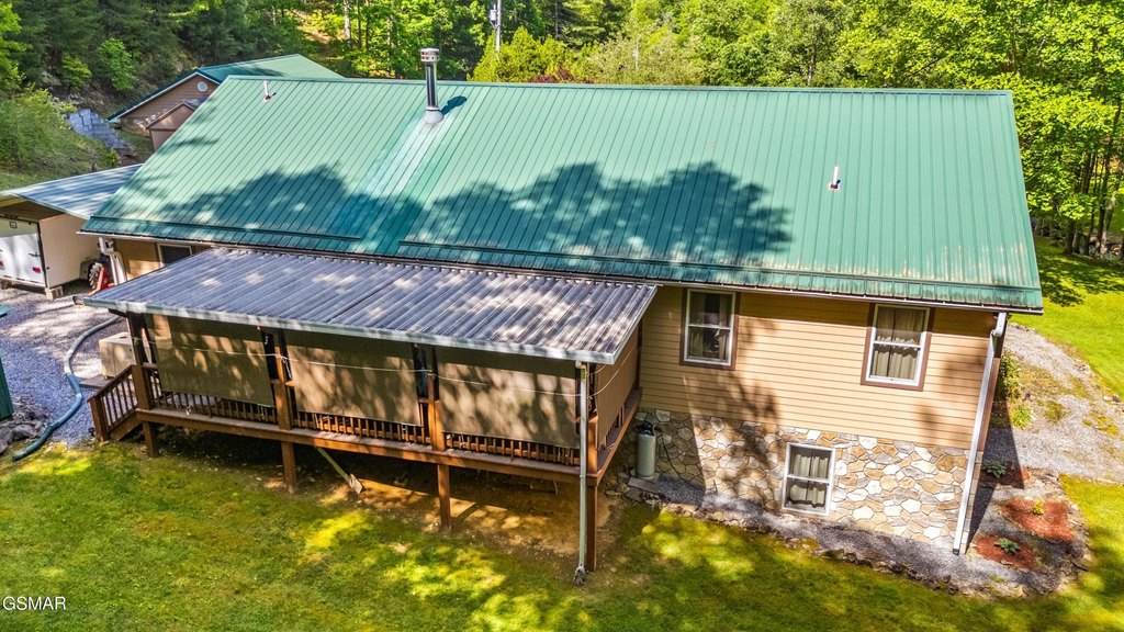 Del Rio, Tennessee, 37727, United States, 5 Bedrooms Bedrooms, ,3 BathroomsBathrooms,Residential,Forsale,1893784