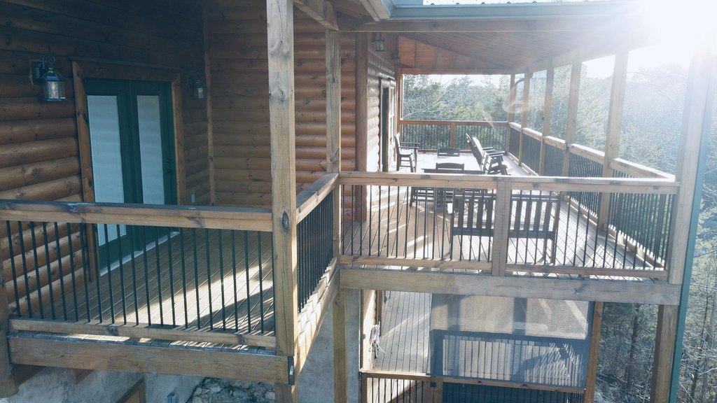 Sevierville, Tennessee, 37876, United States, 3 Bedrooms Bedrooms, ,3.5 BathroomsBathrooms,Residential,Forsale,1942465