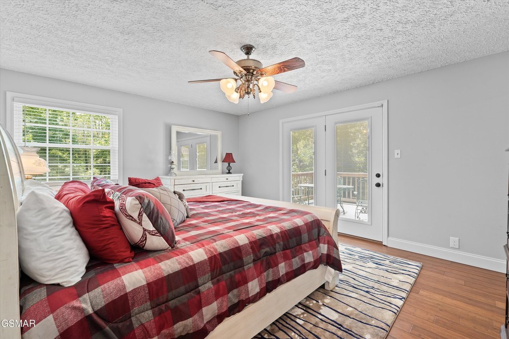 Sevierville, Tennessee, 37876, United States, 4 Bedrooms Bedrooms, ,3 BathroomsBathrooms,Residential,Forsale,1942460