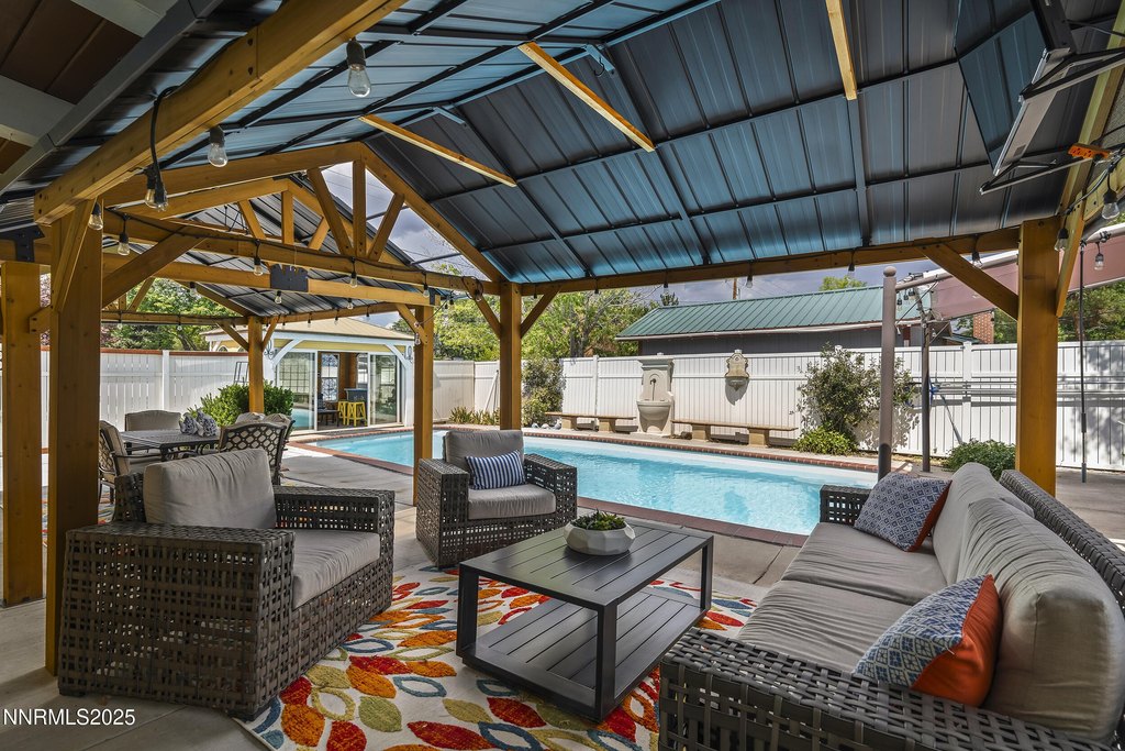 Reno, Nevada, 89509, United States, 4 Bedrooms Bedrooms, ,4 BathroomsBathrooms,Residential,Forsale,1936722