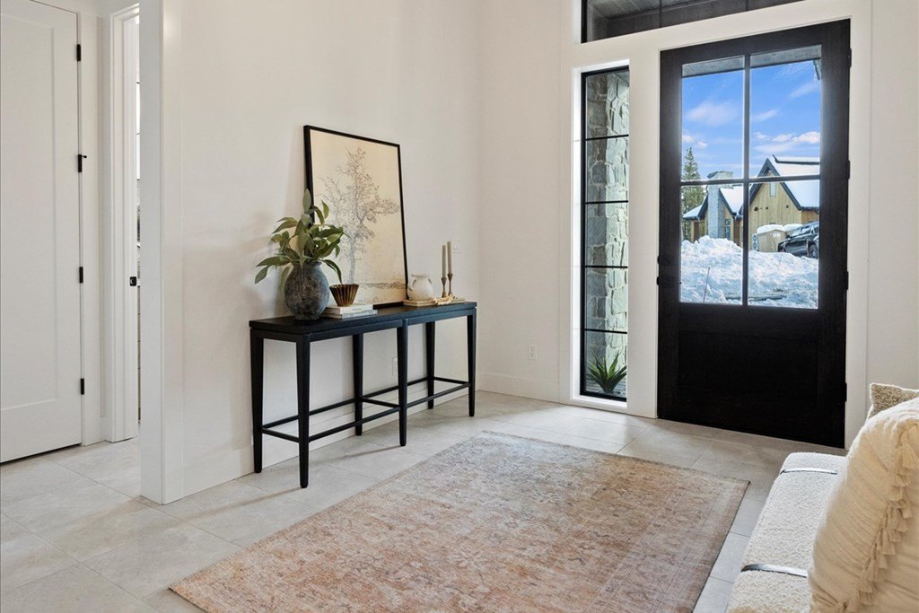 Donnelly, Idaho, 83615, United States, 4 Bedrooms Bedrooms, ,3.5 BathroomsBathrooms,Residential,Forsale,1946171