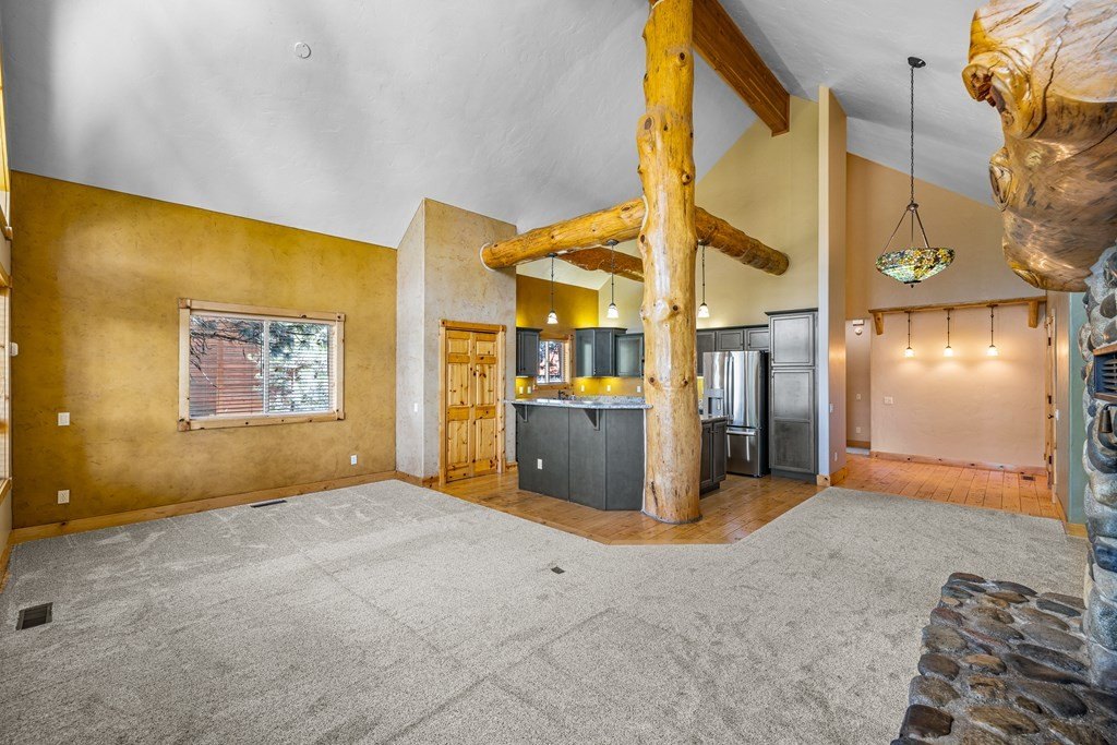 McCall, Idaho, 83638, United States, 3 Bedrooms Bedrooms, ,3 BathroomsBathrooms,Residential,Forsale,1946176