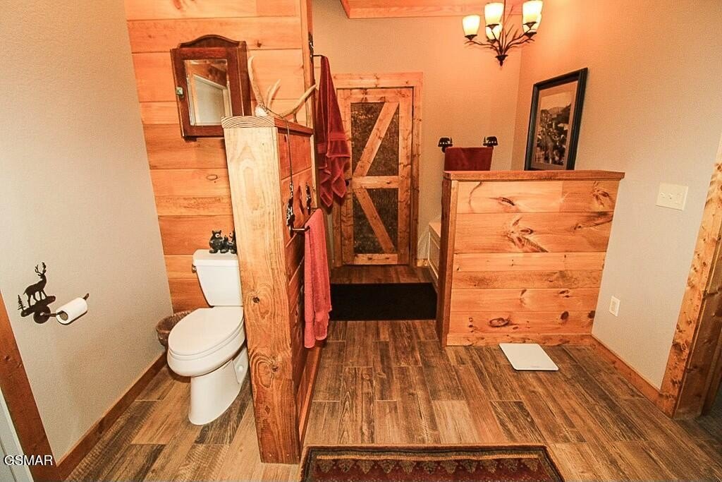 Sevierville, Tennessee, 37862, United States, 3 Bedrooms Bedrooms, ,3 BathroomsBathrooms,Residential,Forsale,1893748