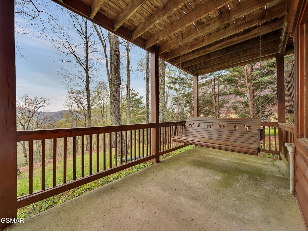 Sevierville, Tennessee, 37862, United States, 3 Bedrooms Bedrooms, ,3 BathroomsBathrooms,Residential,Forsale,1893739