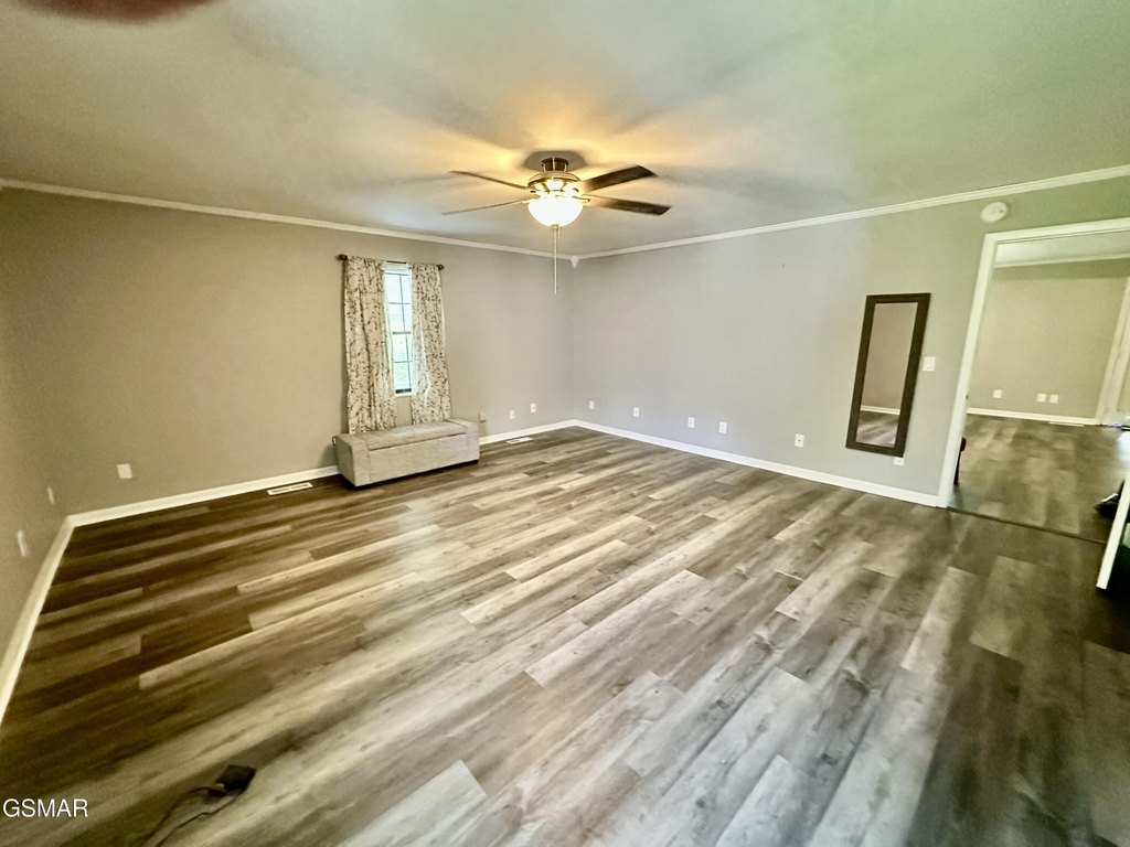 Pigeon Forge, Tennessee, 37863, United States, 5 Bedrooms Bedrooms, ,4 BathroomsBathrooms,Residential,Forsale,1910194