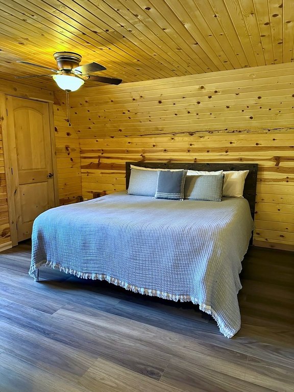 Cascade, Idaho, 83611, United States, 3 Bedrooms Bedrooms, ,1.5 BathroomsBathrooms,Residential,Forsale,1946148