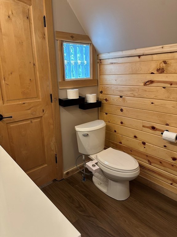 Cascade, Idaho, 83611, United States, 3 Bedrooms Bedrooms, ,1.5 BathroomsBathrooms,Residential,Forsale,1946148