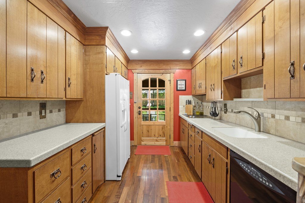 McCall, Idaho, 83638, United States, 4 Bedrooms Bedrooms, ,3 BathroomsBathrooms,Residential,Forsale,1889418