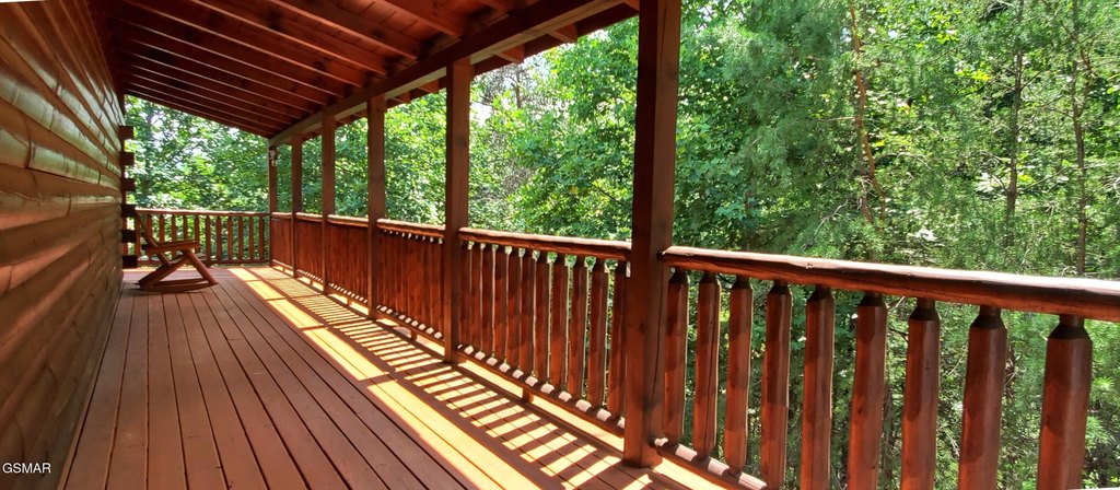 Sevierville, Tennessee, 37862, United States, 3 Bedrooms Bedrooms, ,3 BathroomsBathrooms,Residential,Forsale,1942441