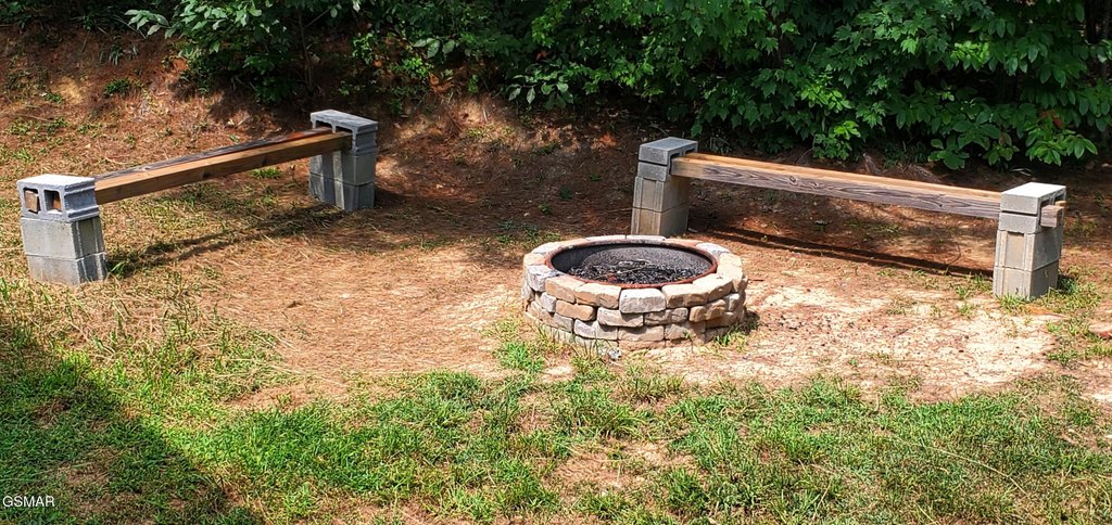 Sevierville, Tennessee, 37862, United States, 3 Bedrooms Bedrooms, ,3 BathroomsBathrooms,Residential,Forsale,1942441