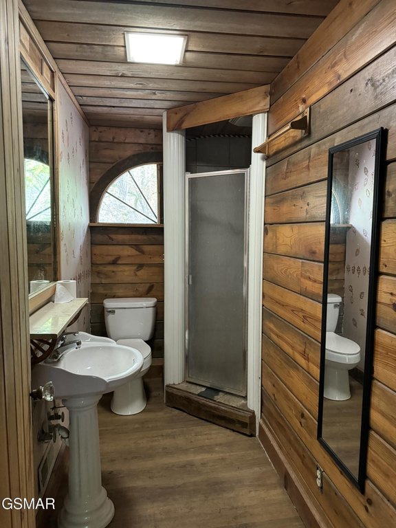 Sevierville, Tennessee, 37876, United States, ,Commercial,Forsale,1893729