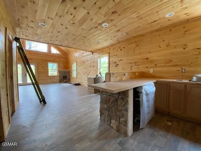 Sevierville, Tennessee, 37876, United States, 4 Bedrooms Bedrooms, ,2.5 BathroomsBathrooms,Residential,Forsale,1893693