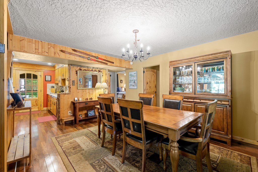 McCall, Idaho, 83638, United States, 4 Bedrooms Bedrooms, ,3 BathroomsBathrooms,Residential,Forsale,1889418