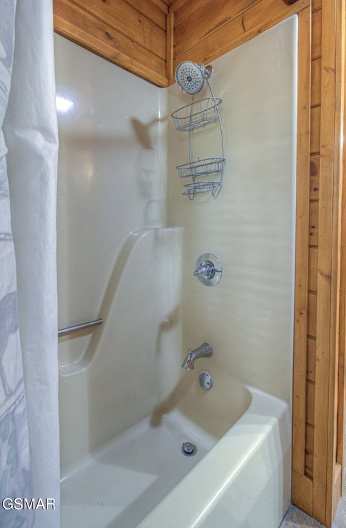 Pigeon Forge, Tennessee, 37863, United States, 3 Bedrooms Bedrooms, ,2 BathroomsBathrooms,Residential,Forsale,1971837