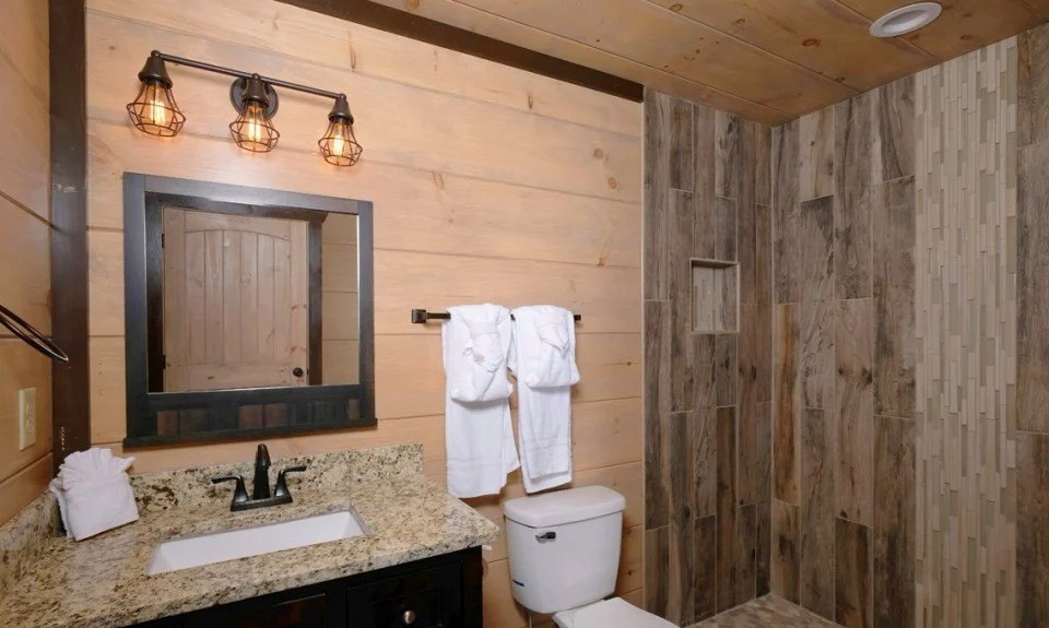 Sevierville, Tennessee, 37876, United States, 16 Bedrooms Bedrooms, ,16.5 BathroomsBathrooms,Residential,Forsale,1942439